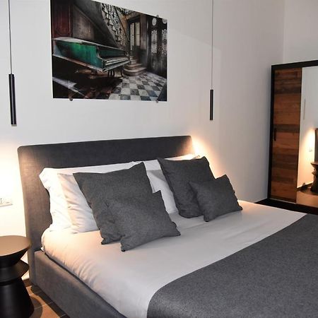 Gl Rooms And Apartments Бари Екстериор снимка