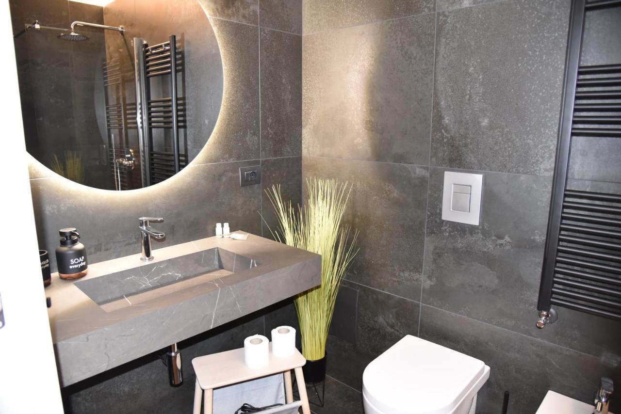Gl Rooms And Apartments Бари Екстериор снимка