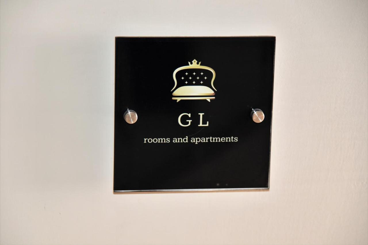 Gl Rooms And Apartments Бари Екстериор снимка