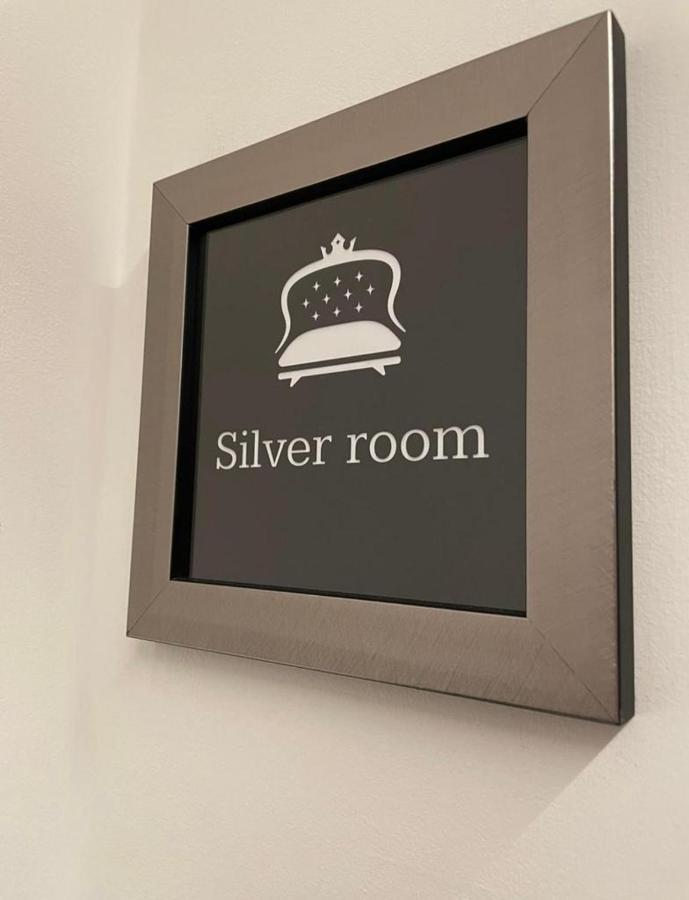 Gl Rooms And Apartments Бари Екстериор снимка